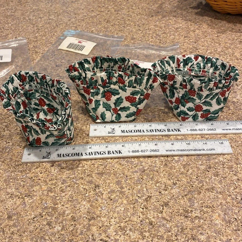 5 Longaberger Traditional Holly Fabric Basket Liners Possibly For Thyme, Bread